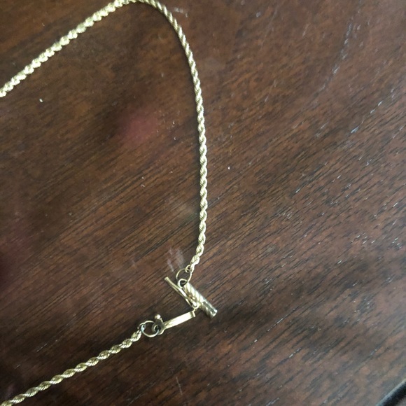 14kt gold 18 in rope chain with tri color cross - Picture 2 of 4